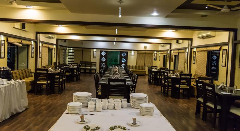 Amidhara Avezika Resort	